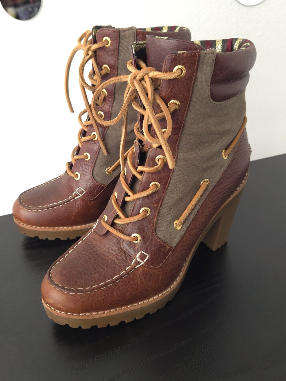 Sperry Topsider Trinity Brown Leather Lace Up Heeled Ankle Boots Size 8